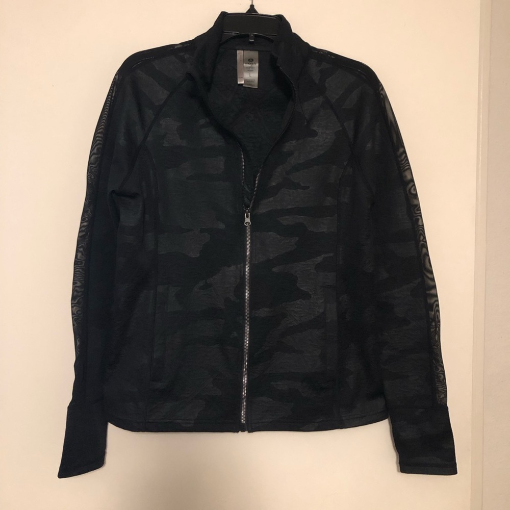 Mono B Athletic Fitted Jacket Camo Black Mesh Sleeve Zip Pockets Size Large